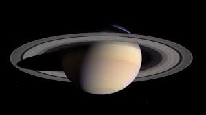 NASA wie o obecności Obcych na orbicie Saturna!